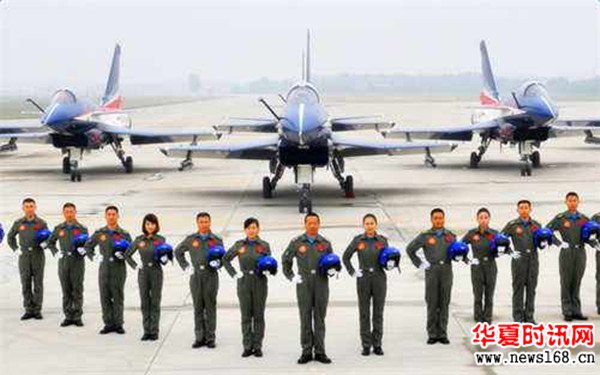 时代英儿中国空军飞行员