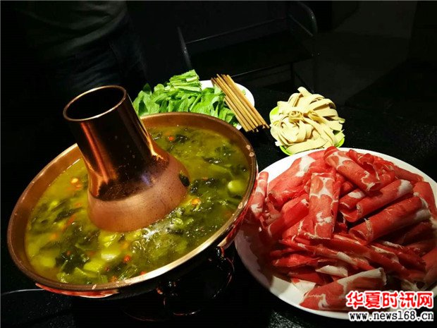 咸阳酸菜铜锅涮羊肉