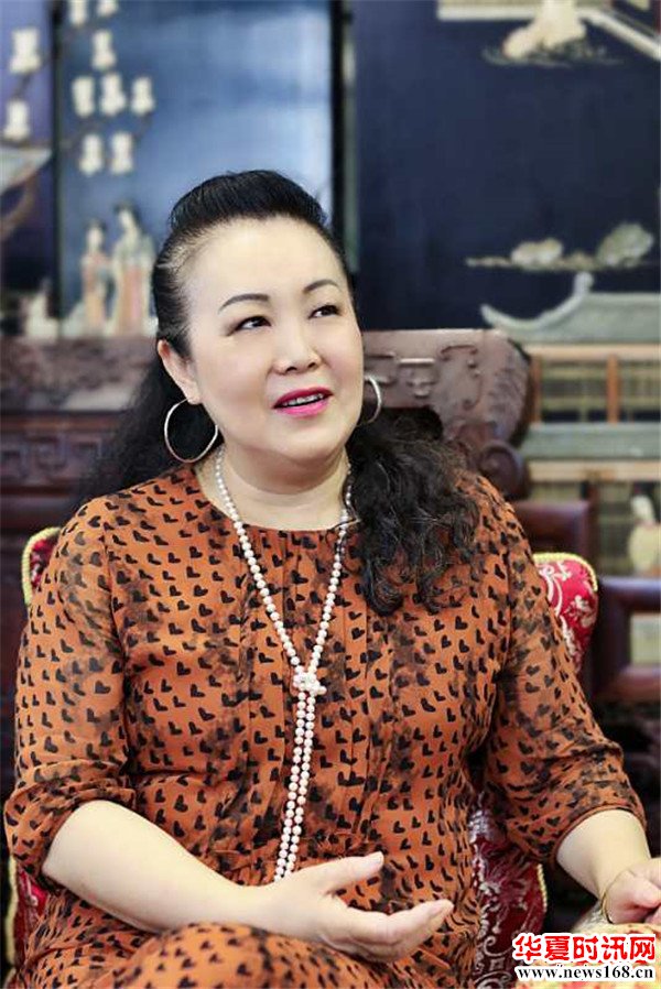 著名书画家宋亚平