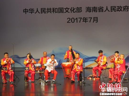 第二届中国民族器乐民间乐种组合展演现场。　张茜翼 摄