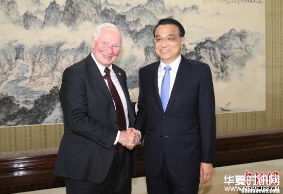 7月13日，中国国务院总理李克强在北京中南海紫光阁会见加拿大总督约翰斯顿。中新社记者 杜洋 摄
