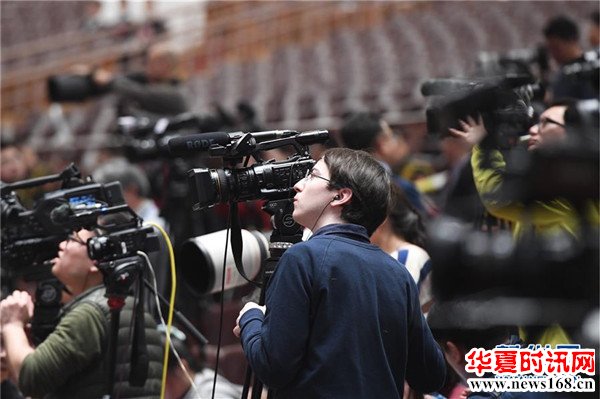 中国人民政治协商会议第十三届全国委员会第一次会议