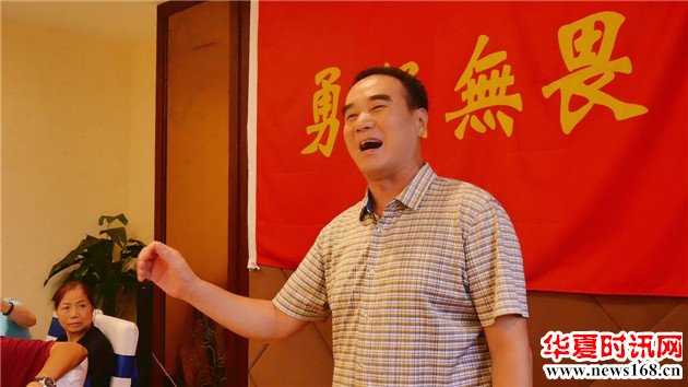新疆军区副政委李太忠少将