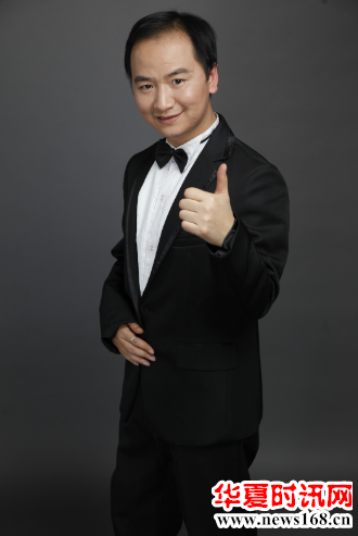 "真好哥"陆超将主持2019《西北春晚》