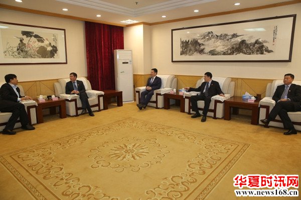 济南市历下区委区政府主要领导会见建设银行负责同志