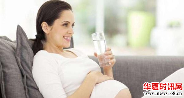 怀孕之后,牙疼的毛病不要拖,越拖对胎儿越不好