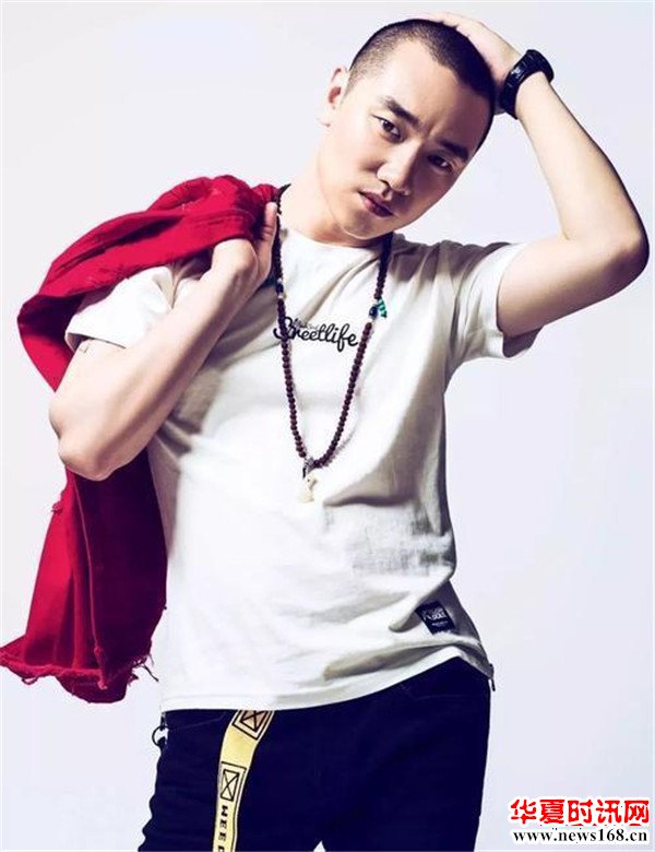 当红歌手王琪和王琪经纪人,总导演蒋涛亮相西安