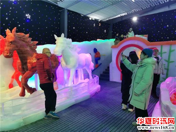 内蒙古四季冰雪馆:“冰雪奇葩世界”在鄂尔多斯野生动物园开门纳客