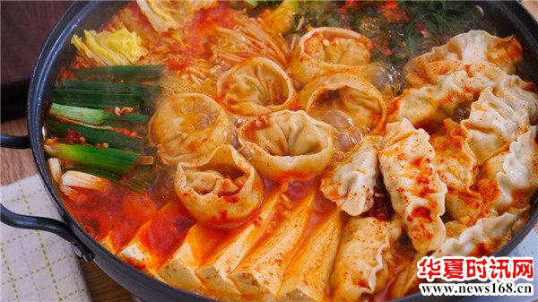 韩式泡菜饺子锅