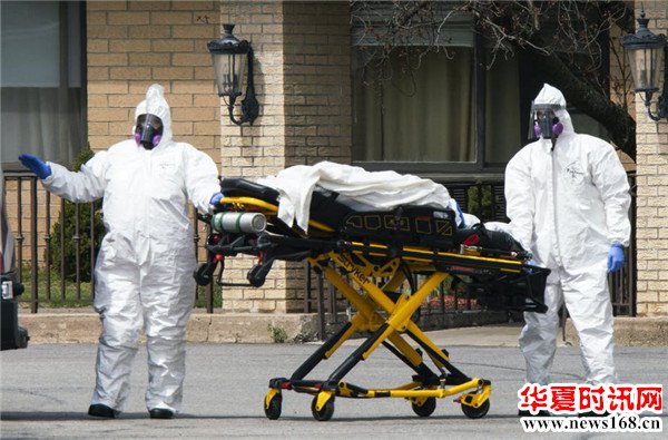 美国新冠死亡病例数飙升 殡仪馆超负荷运行