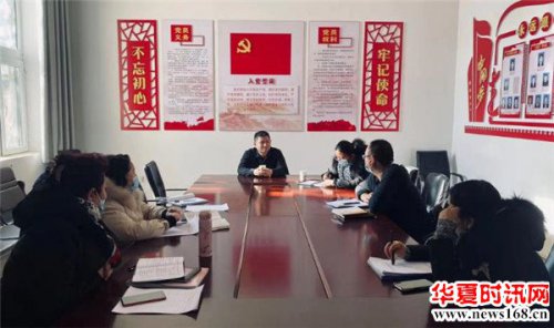 阿克苏市人民检察院驻实验林场工作队情系“访惠聚”关心关爱暖人心