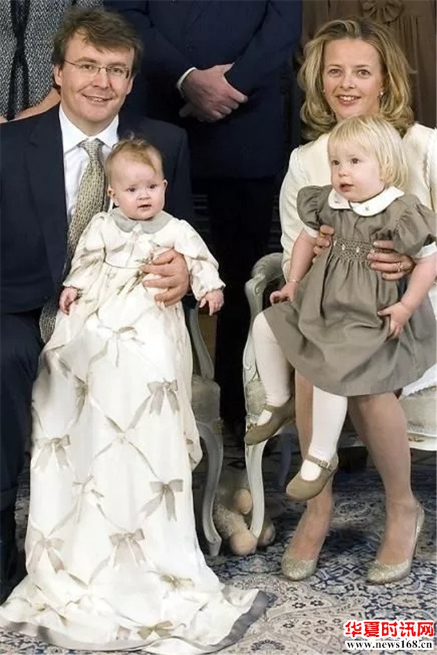 弗里索王子与玛贝尔一家四口