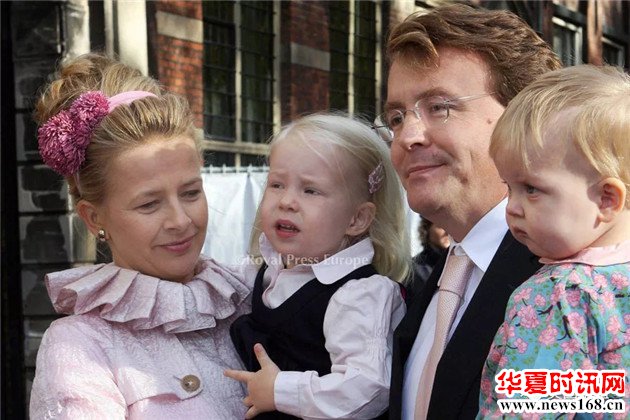 弗里索王子与玛贝尔一家四口