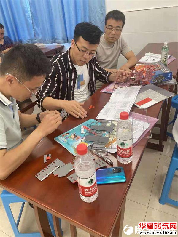 西安市灞桥区教育局举办2021年中小学科技教育模型辅导员培训班