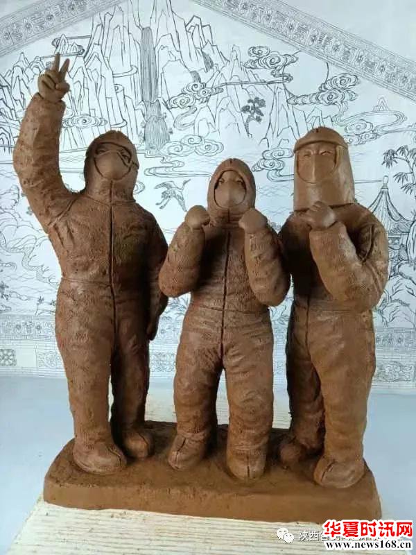 《成功》/ 泥塑 / 王磊泥塑作品