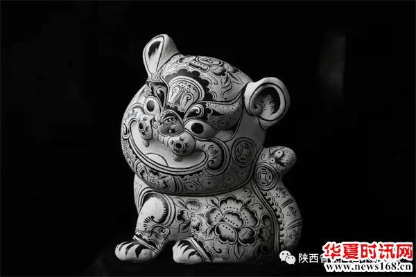 《圆圆》/ 泥塑 / 胡锦媛泥塑作品