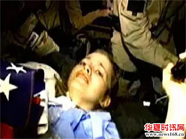 伊拉克战争中被打造成女英雄的19岁美国女兵杰西卡林奇揭秘美国的可耻过往