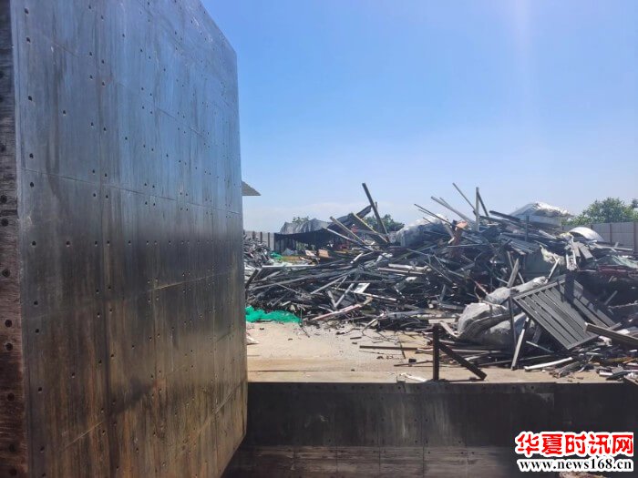 西安临潼区一再生资源回收公司非法占地