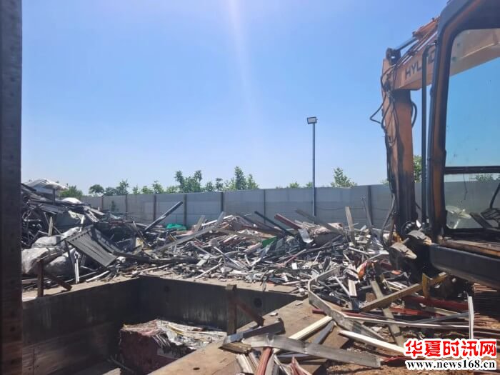 西安临潼区一再生资源回收公司非法占地