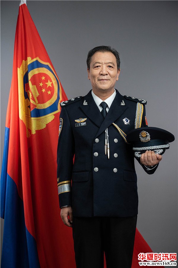双峰并峙——走进著名书法家和书法美学理论家李元博