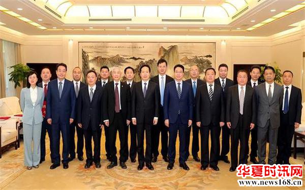 盈科西安律所党支部书记分所主任冯贵强律师受聘担任西安市公安局法律顾问