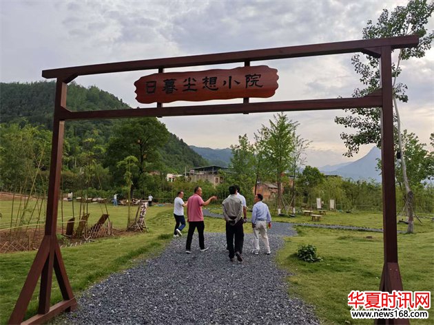 德尔森啤酒携手多方考察”日暮尘想”拟打造直升机观光与啤酒音乐节文旅新地标