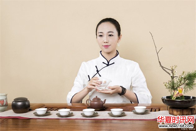 广州品茶工作室探秘：大圈喝茶文化与外卖新风尚