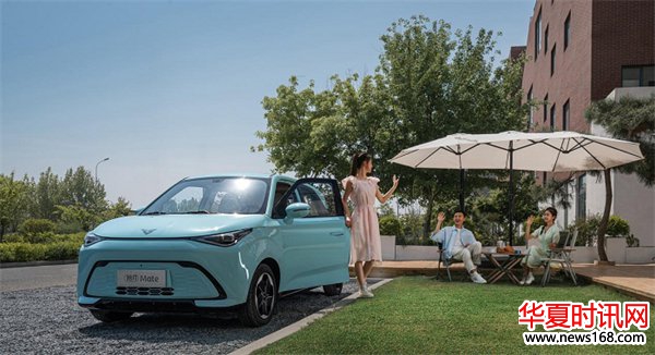 年轻人第一台车怎么选？拾月Mate颜值、实力均在线