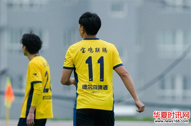 德尔森啤酒赞助的陕西联腾足球队问鼎2025陕西省足球五级联赛总冠军