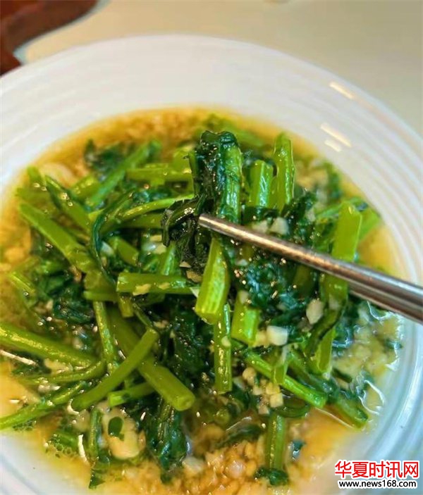 蒜蓉茼蒿自带“青霉素”，建议：天冷经 常吃，提高免疫力少生病