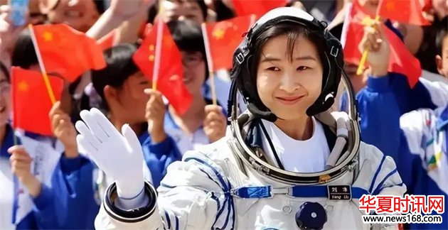 揭秘航天医学:女航天员飞往太空前为什么要吃避孕药?