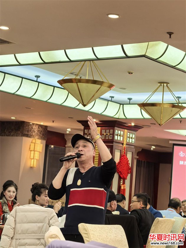 著名婚庆主持人、歌手阿喜